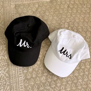 Dalix Mr and Mrs Matching Black and White Baseball Cap Hat Embroidery Adjustable